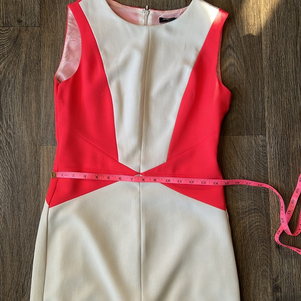 Sharagono women’s Dress - Picture 6 of 8